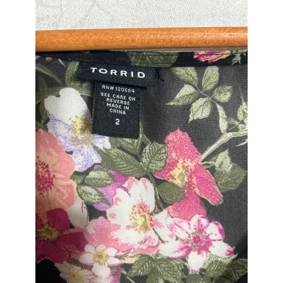 Torrid Top 2 2X Black Pink Floral Sheer Button Up Whimsigoth Fairy Goth Flowy - Picture 7 of 11